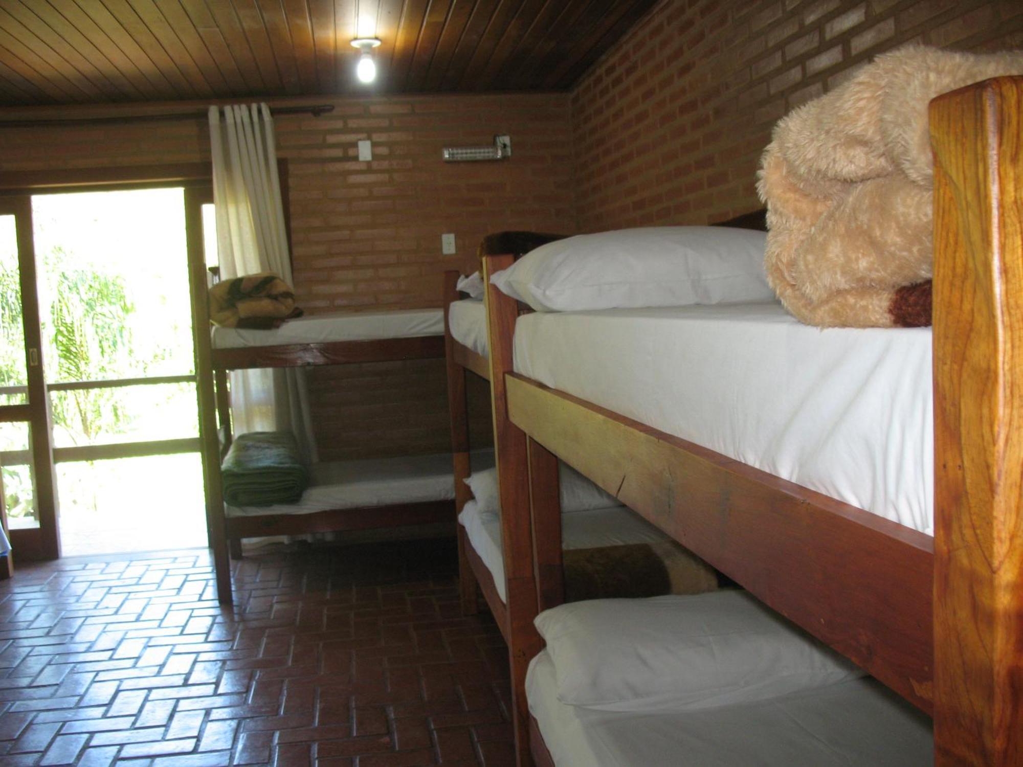 Gota De Orvalho Inn Cunha